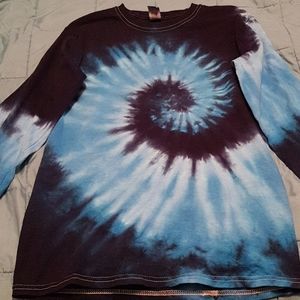 NWOT Gildan tye dye long sleeve size small